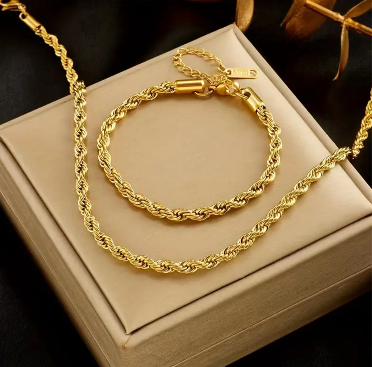 Stainless Steel Hypoallergenic Set for Men-Minimalist Casual Daily Wear Chunky Chain Design