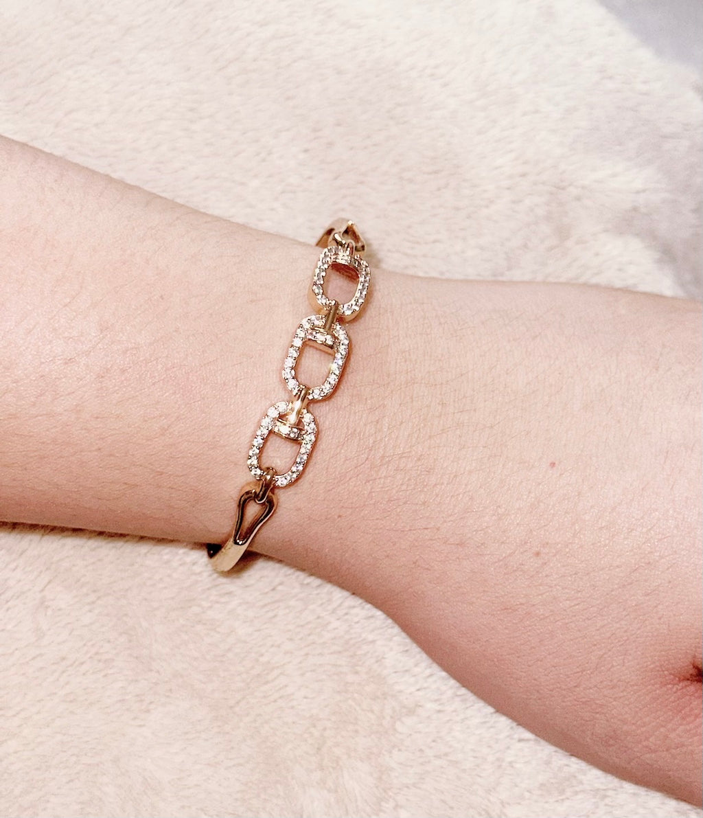 Elegant Luxurious Stainless Steel Clip on Bangle with Rhinestone Inlaid