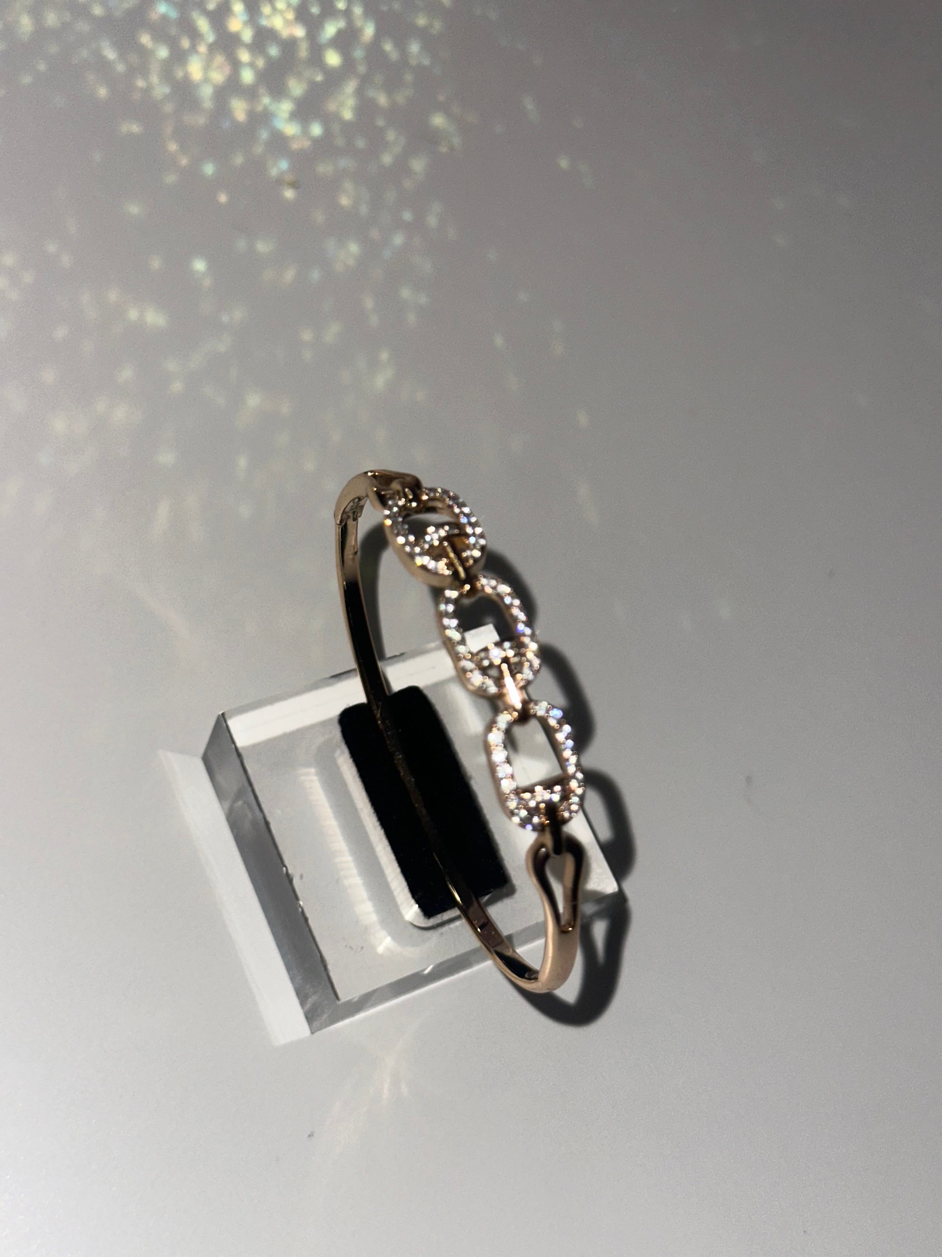 Elegant Luxurious Stainless Steel Clip on Bangle with Rhinestone Inlaid