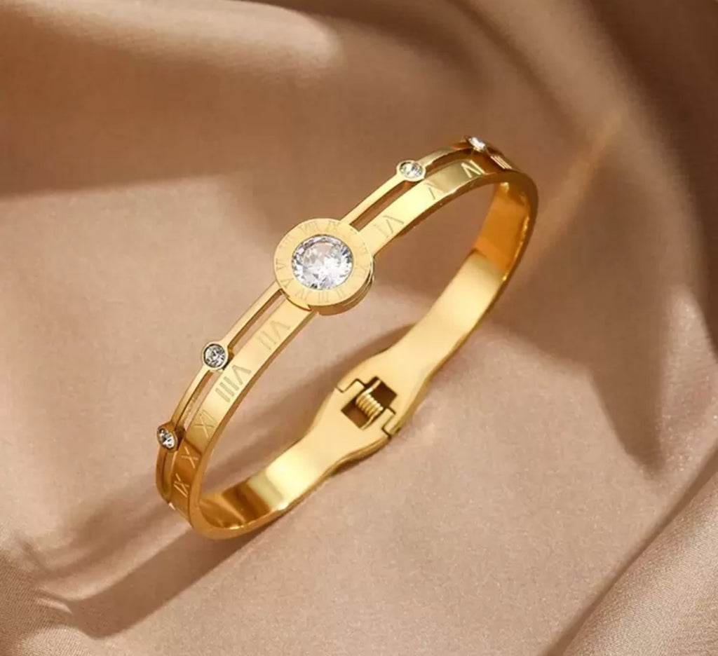 Luxury Style Stainless Steel Roman Numeral with Inlay Bracelet