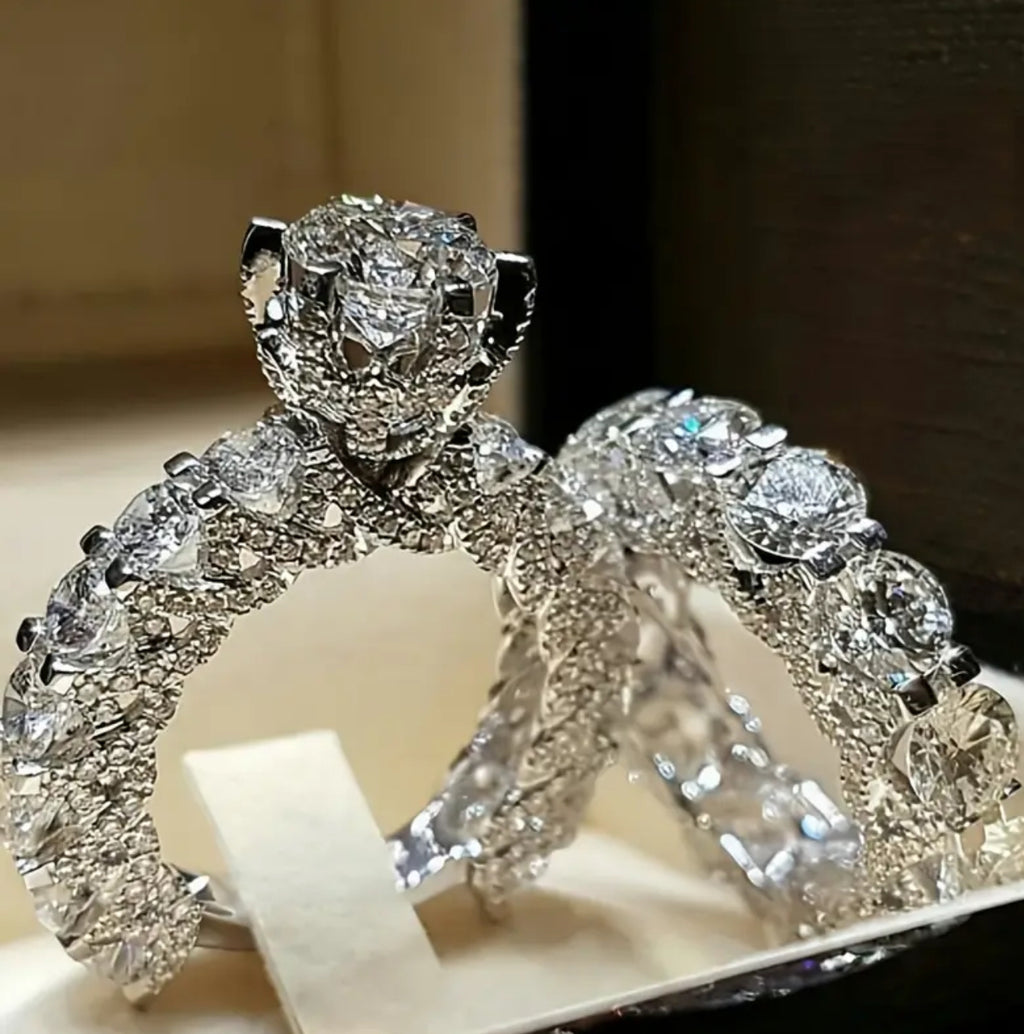 2pcs Set Full Rhinestones Elegant Luxury Stainless Steel Engagement Ring