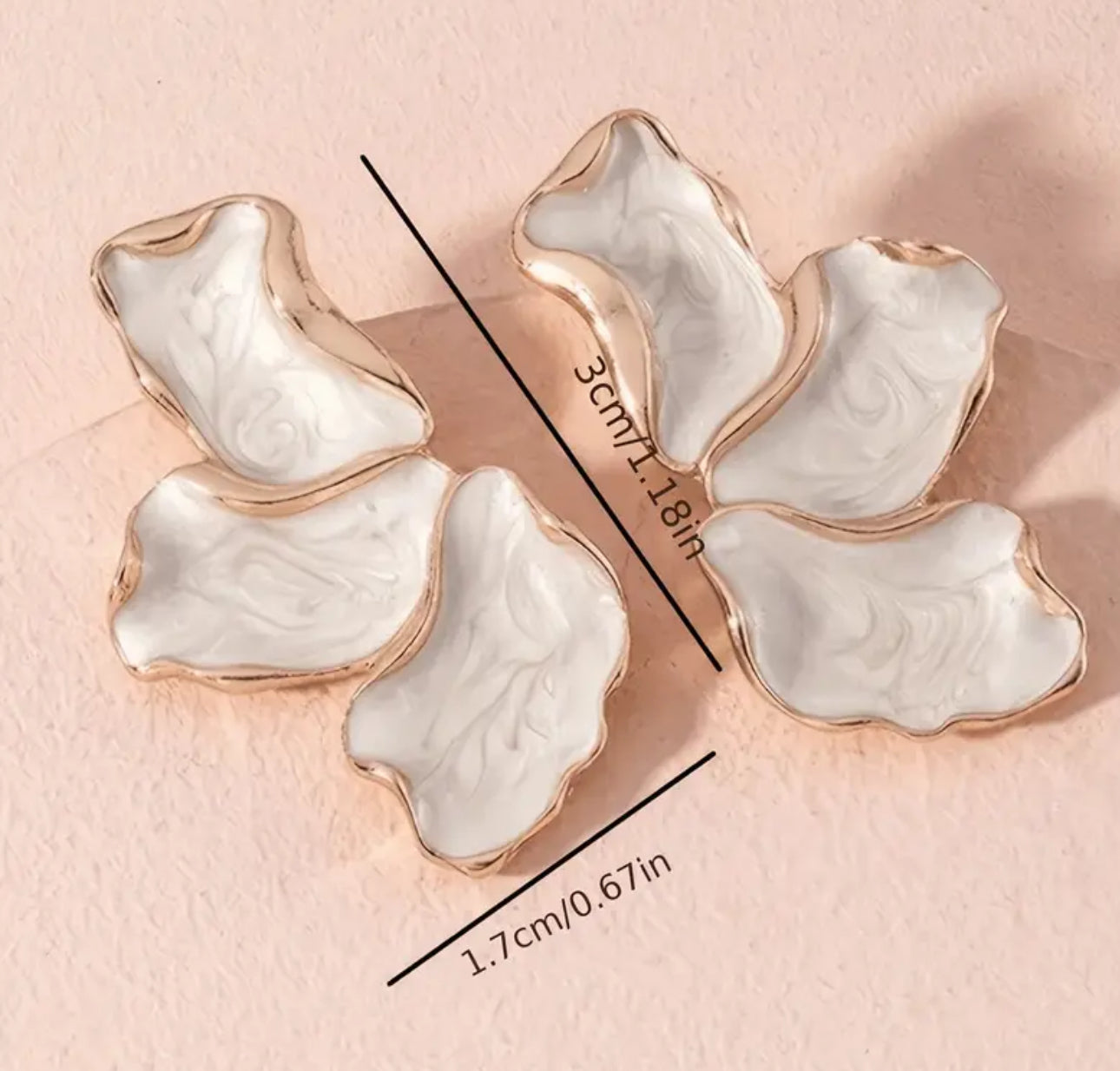 Vintage Style Handmade Resin Leaf Earrings|18K Gold Plated Post