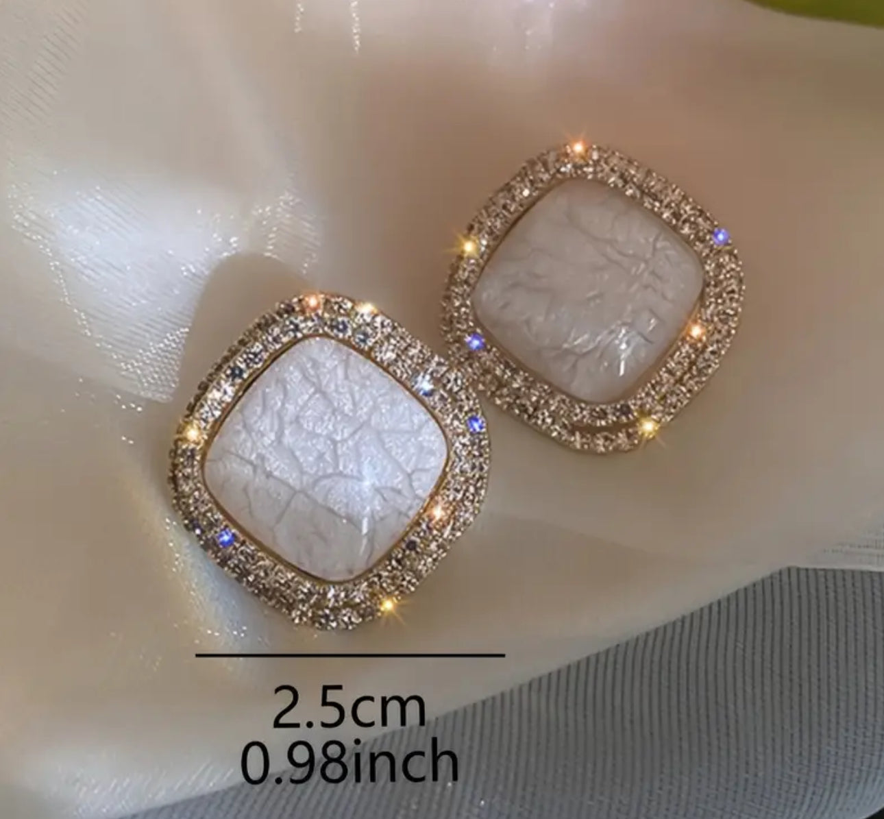 Vintage Boho Square with Cracked Design & Rhinestone Accent, Zinc Alloy Non Tarnished Hypoallergenic Earrings