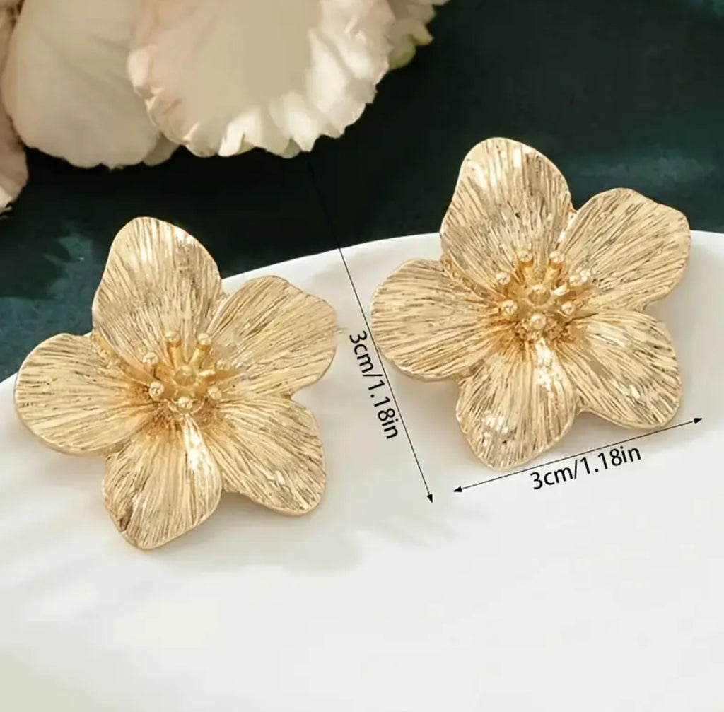 Retro Classic 18K Gold Plated Stainless Steel Flower Earrings
