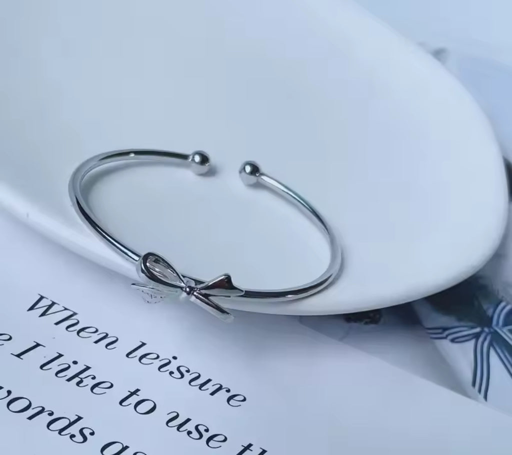 Simple Elegant Romantic Cute Bow Bangle|Sterling Silver Hypoallergenic Material